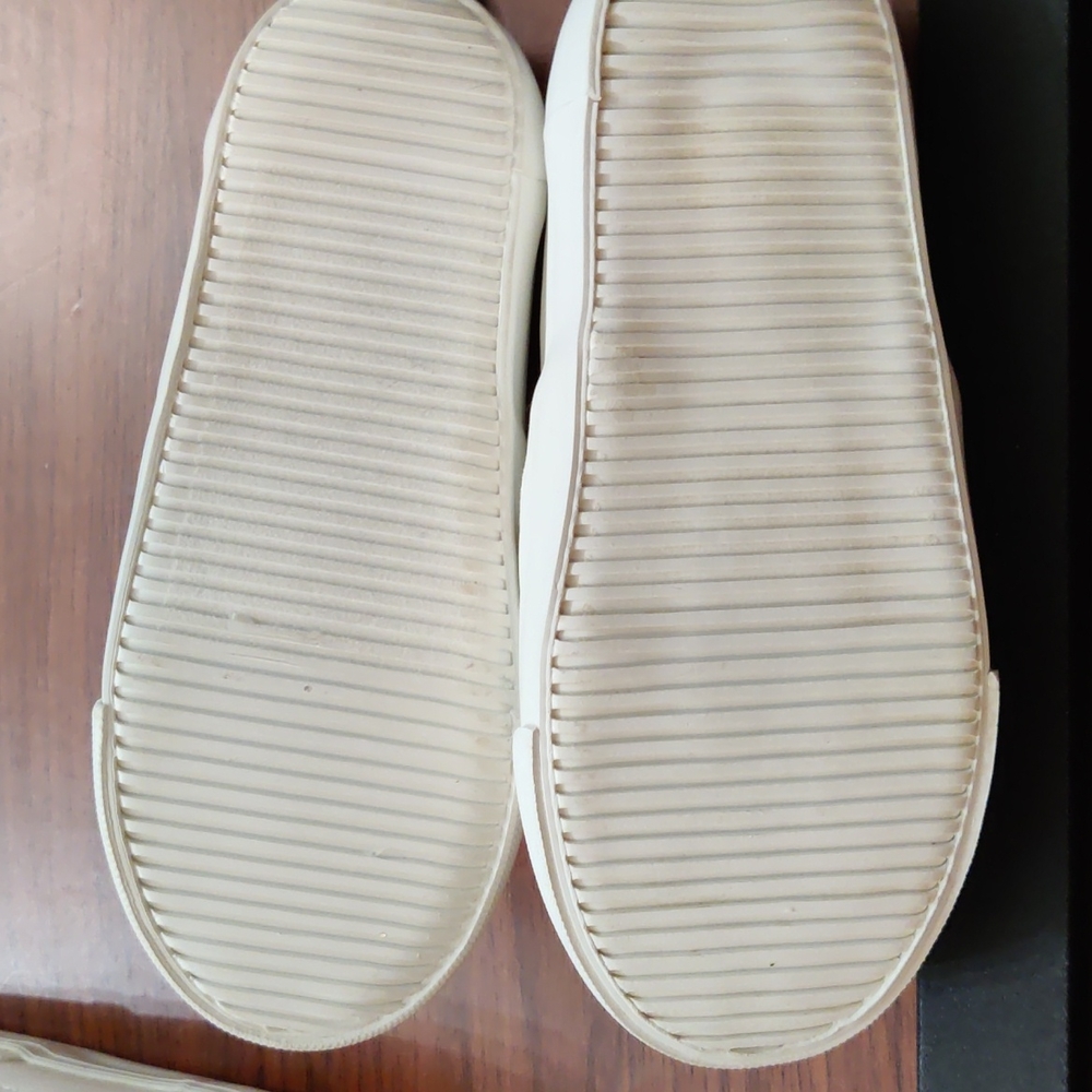 Old Navy Unicorn Shoes (10) - Picture 5 of 6
